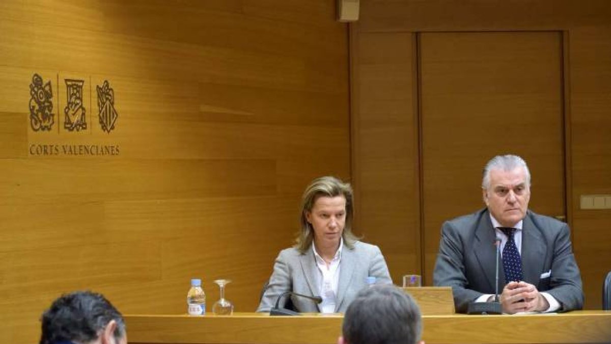 Luis Bárcenas en Les Corts Valencianes