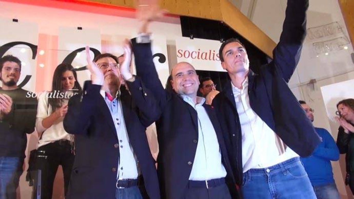 Ximo Puig, Gabriel Echávarri y Pedro Sánchez, en una imagen de archivo.