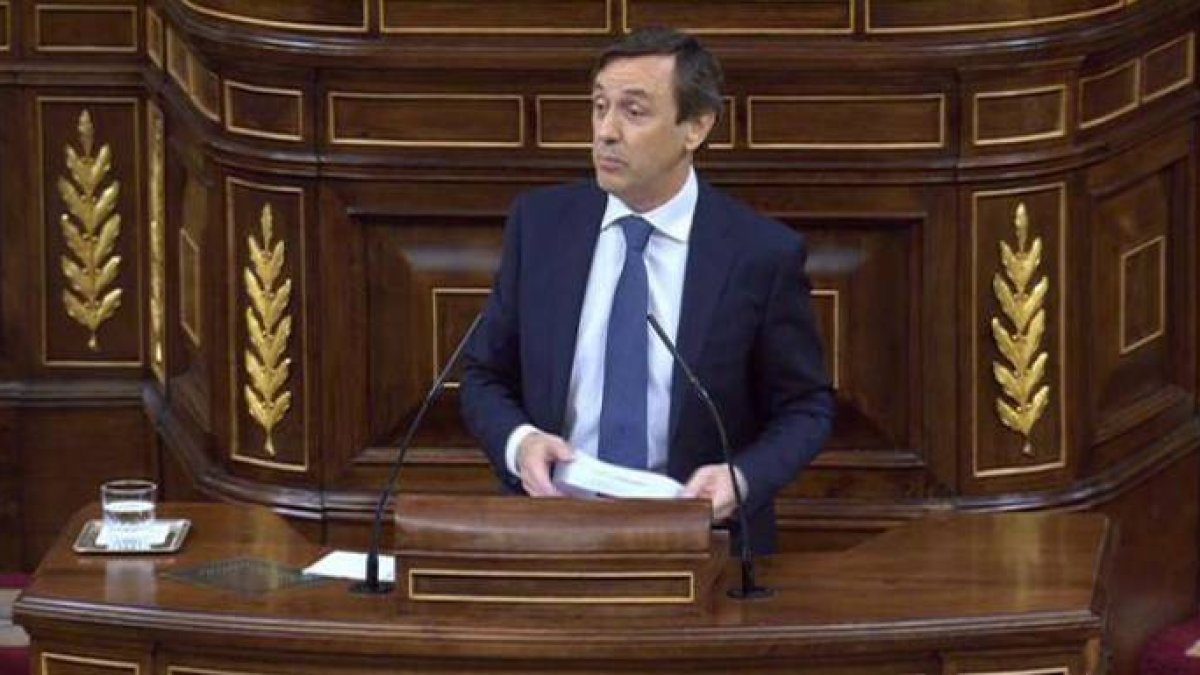 El portavoz del PP, Rafa Hernando, este viernes en el Congreso.