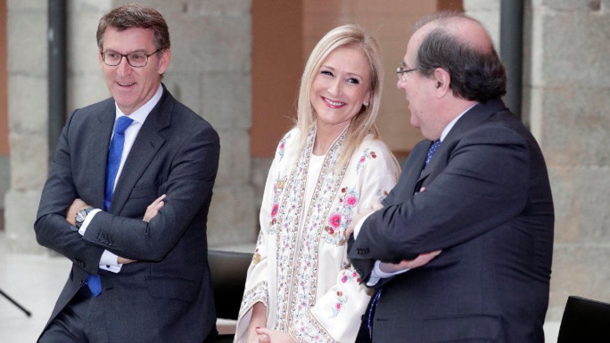 Los tres presidentes, en la Real Casa de Correos de Madrid, ayer