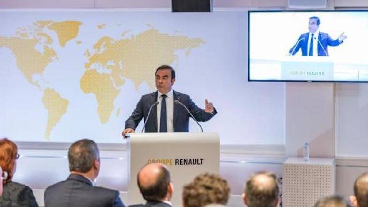 Renault cerró un 2017 de récord pero Ghosn debe ceder