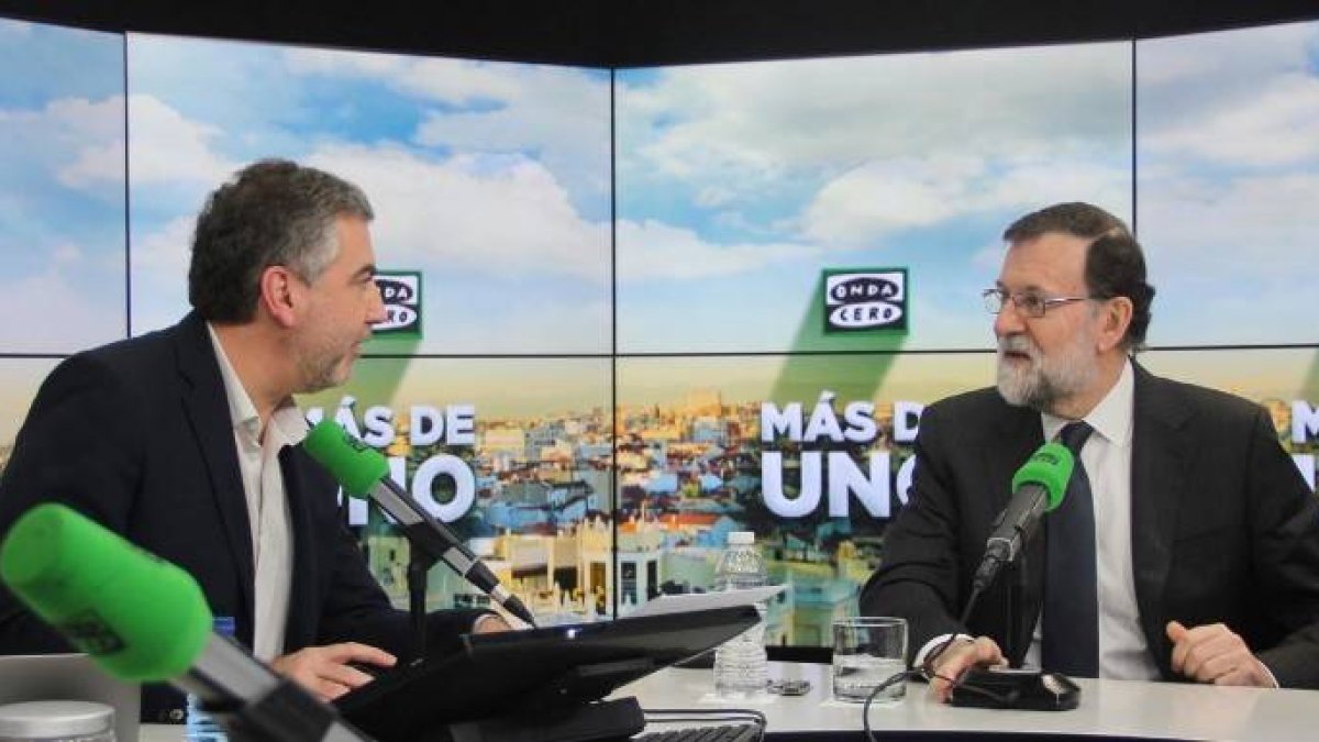 Rajoy en los estudios de Onda Cero.