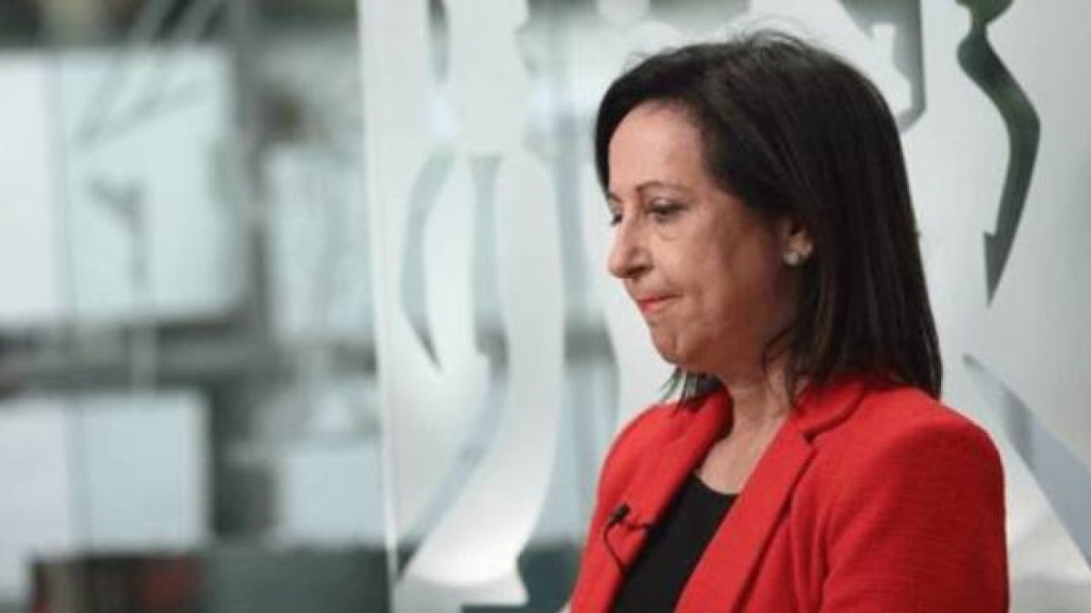 Margarita Robles, en un gesto pensativo en el Congreso de los Diputados.