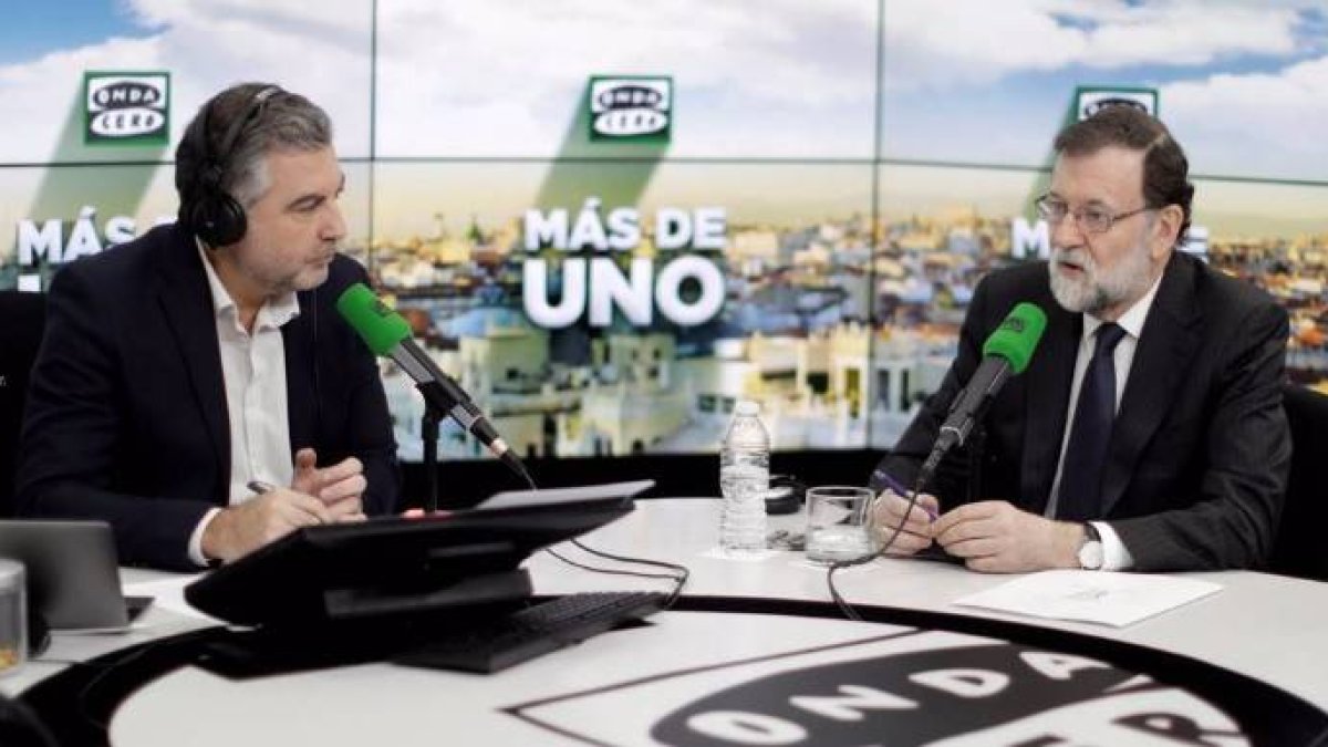 La entrevista fue retransmitida por Antena 3 y La Sexta en directo y fue trending topic mundial.