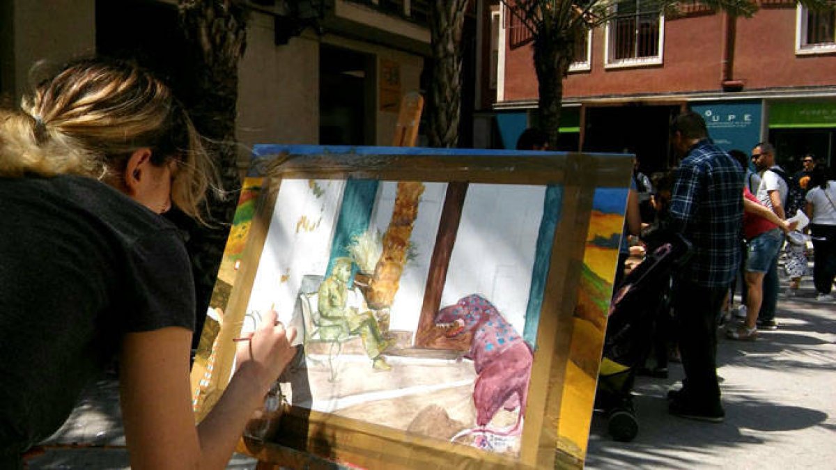 La cultura sale a la calle en Elche.
