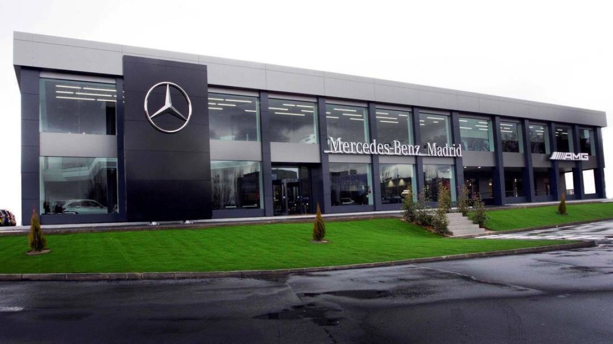 Mercedes-Benz Madrid Flgship Store