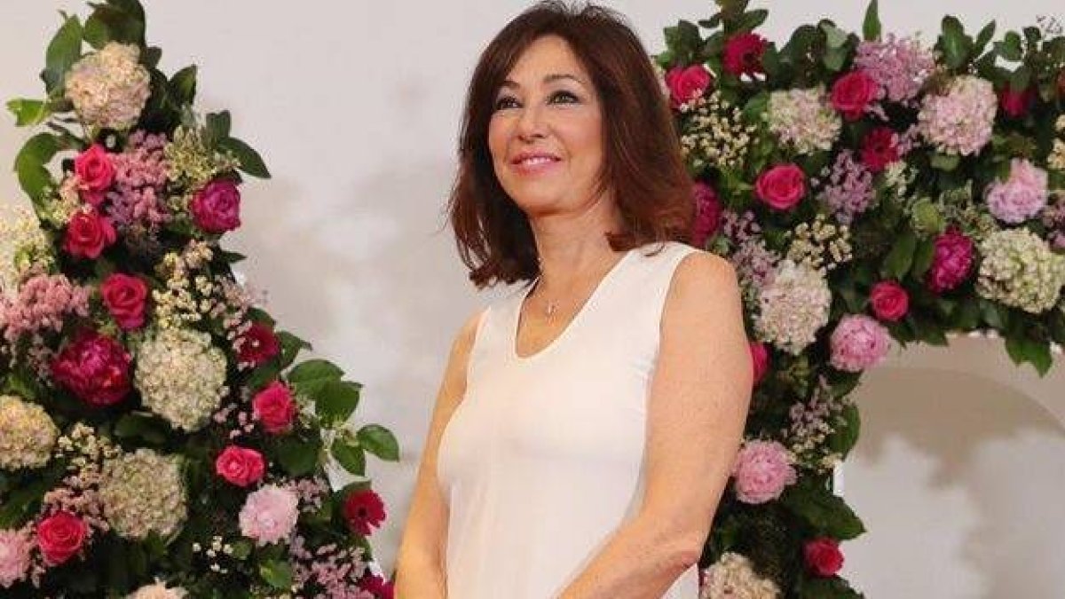 Ana Rosa Quintana, de vacaciones, pillada in fraganti por sus propios compañeros