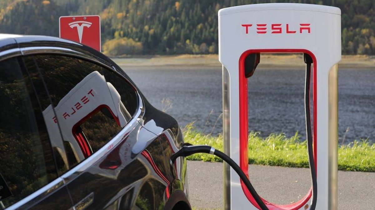 Tesla