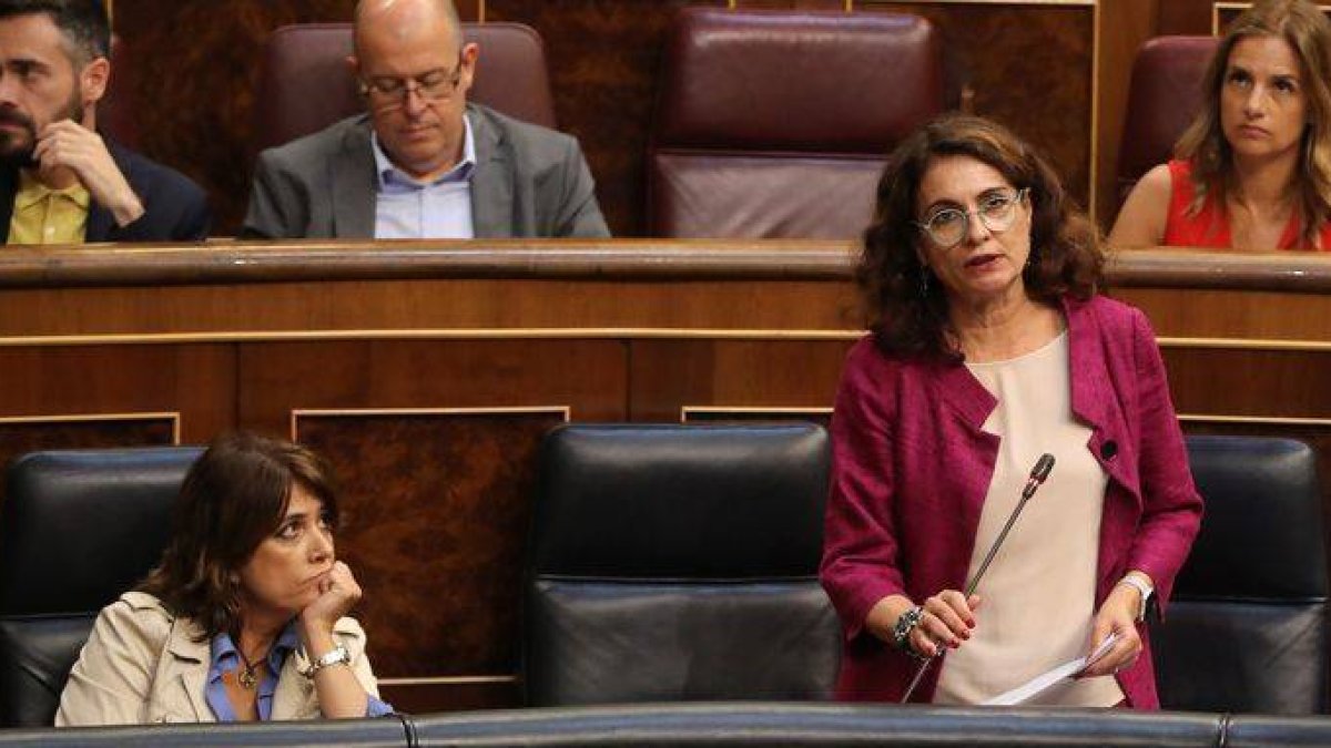 El gobierno pondrá nuevos impuestos a la banca