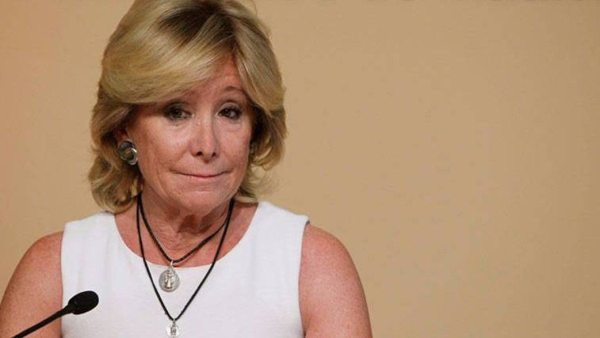 Aguirre cree que Casado es el único que puede refundar el PP.