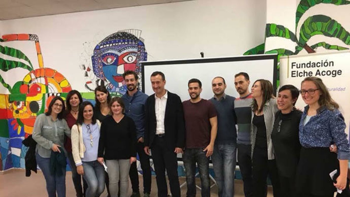 La Unesco premia a Elche Acoge por su labor con los inmigrantes