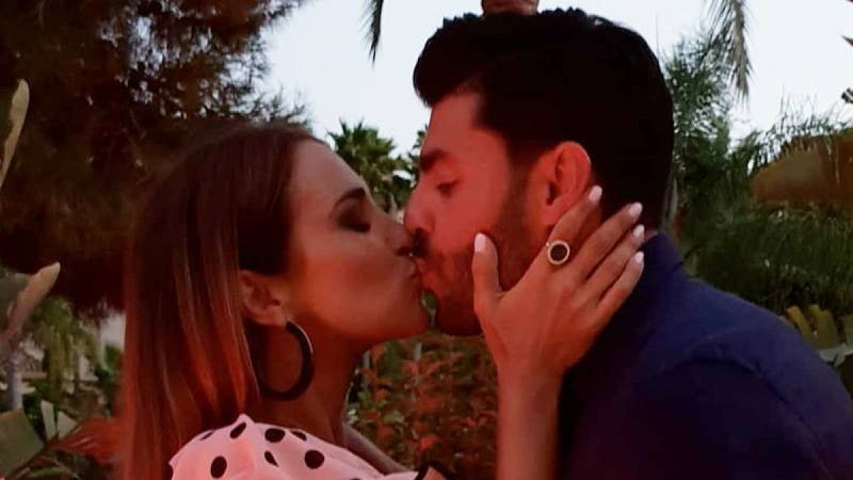 Paula Echevarría y Miguel Torres, este martes, en una foto subida por ambos a Instagram.