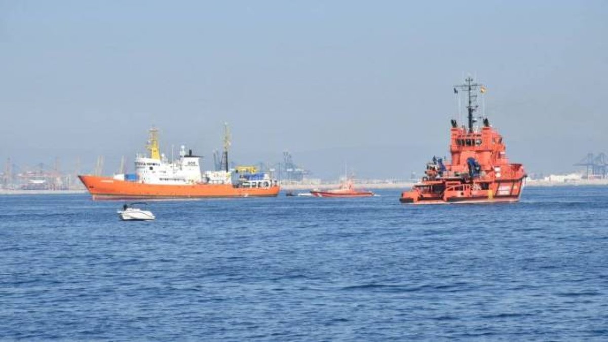 Llegada del Aquarius al Puerto de Valencia