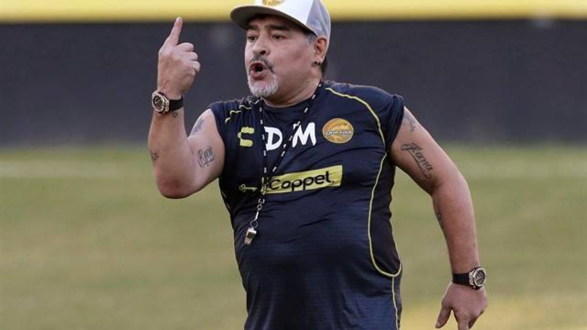 Maradona explota por trasladar la Copa Libertadores a Madrid: