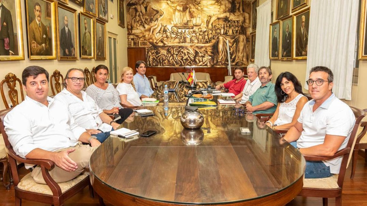 Miembros de Sociedad Civil Valenciana