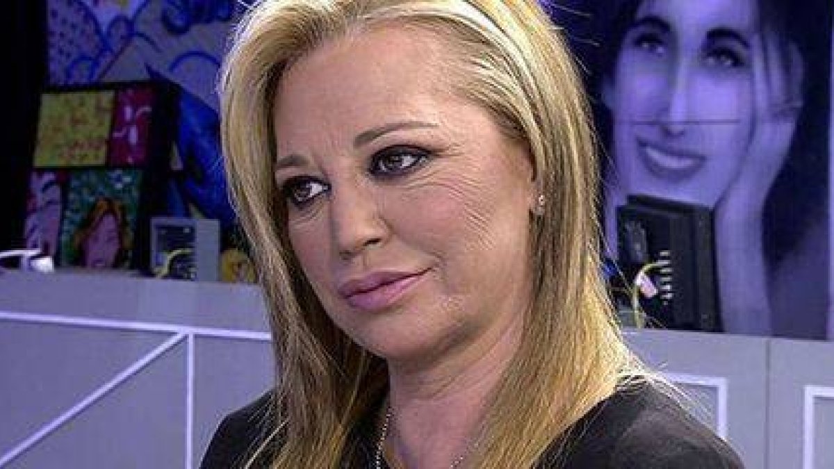 El culo de Belén Esteban deja patidifusos a sus compañeros de 
