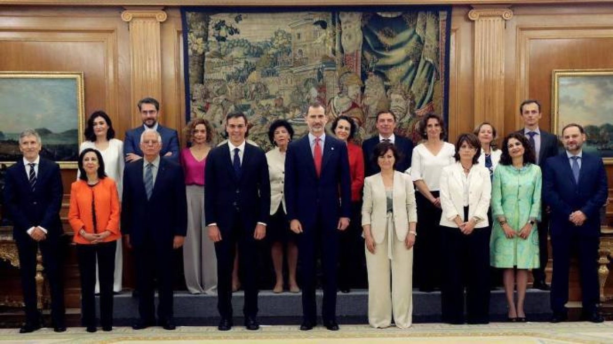 La economía española pierde velocidad en los 100 primeros días de Sánchez