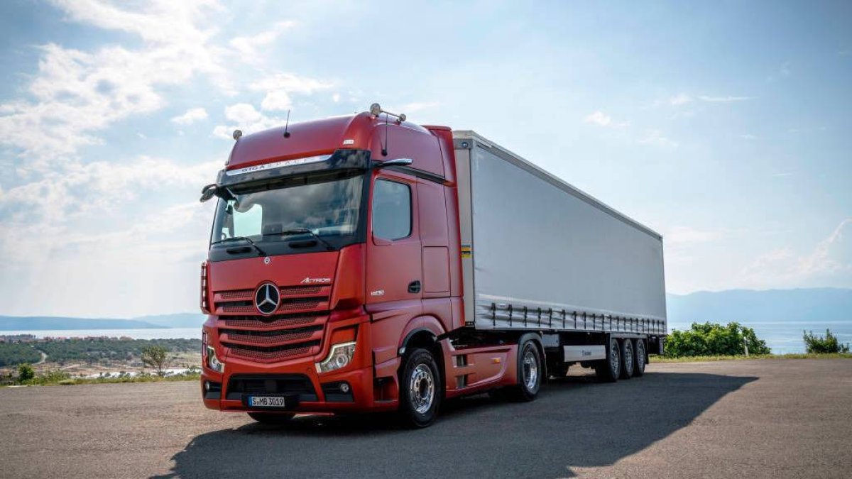 Nuevo Mercedes-Benz Actros 2018.