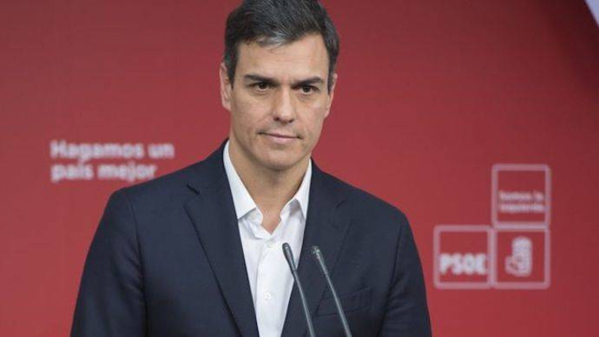 Más impuestos y mayores cotizaciones para sufragar las pensiones