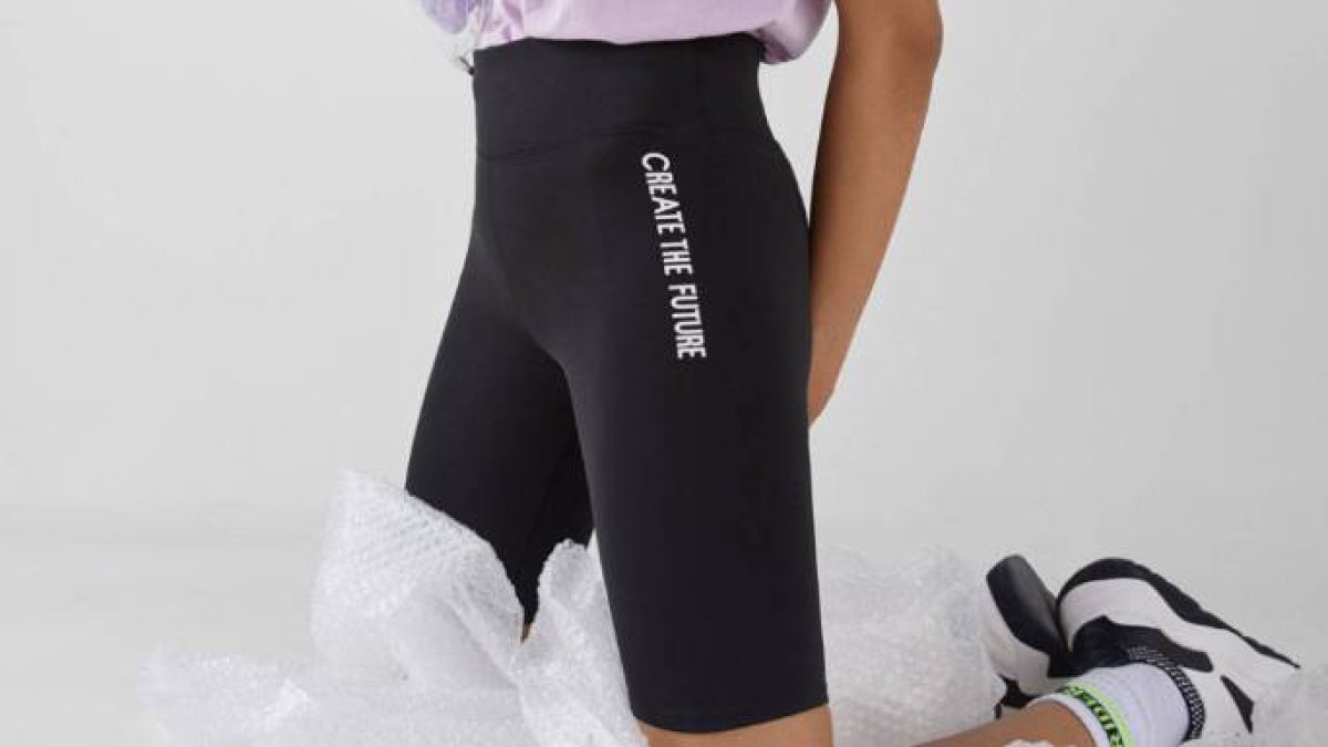 La tendencia más polémica: el pantalón ciclista