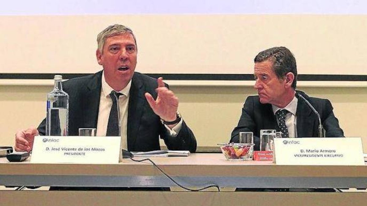 Los fabricantes de coches necesitan más soporte del gobierno