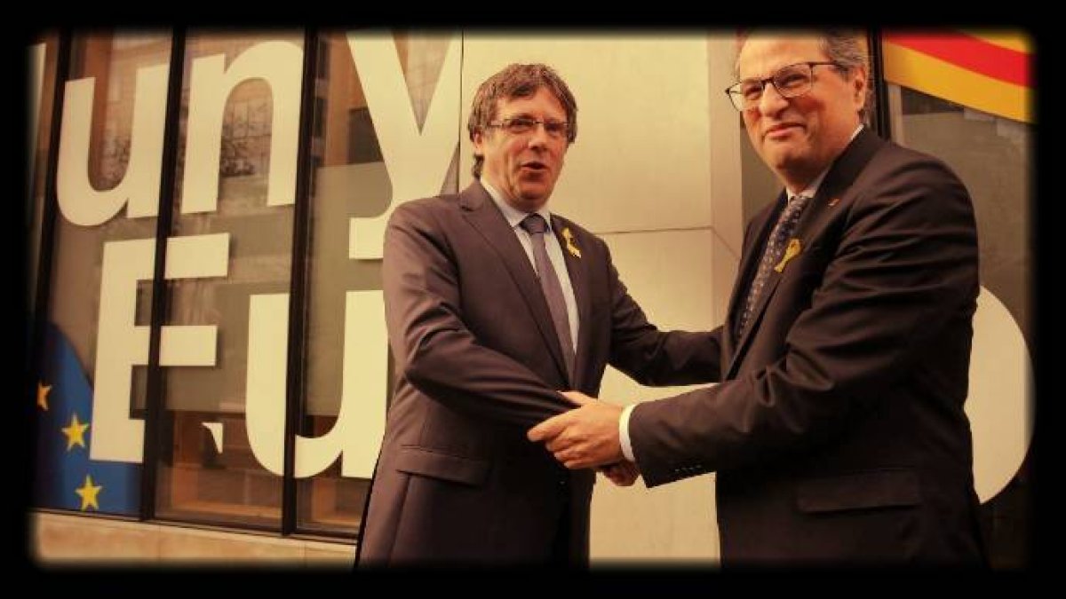 El bochornoso espectáculo del separatismo, secuestrado por Puigdemont