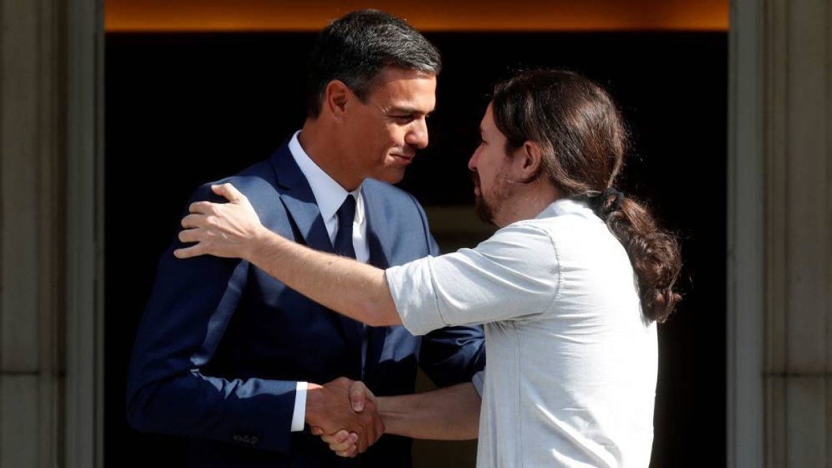Sánchez e Iglesias, en una reunión previa en La Moncloa.