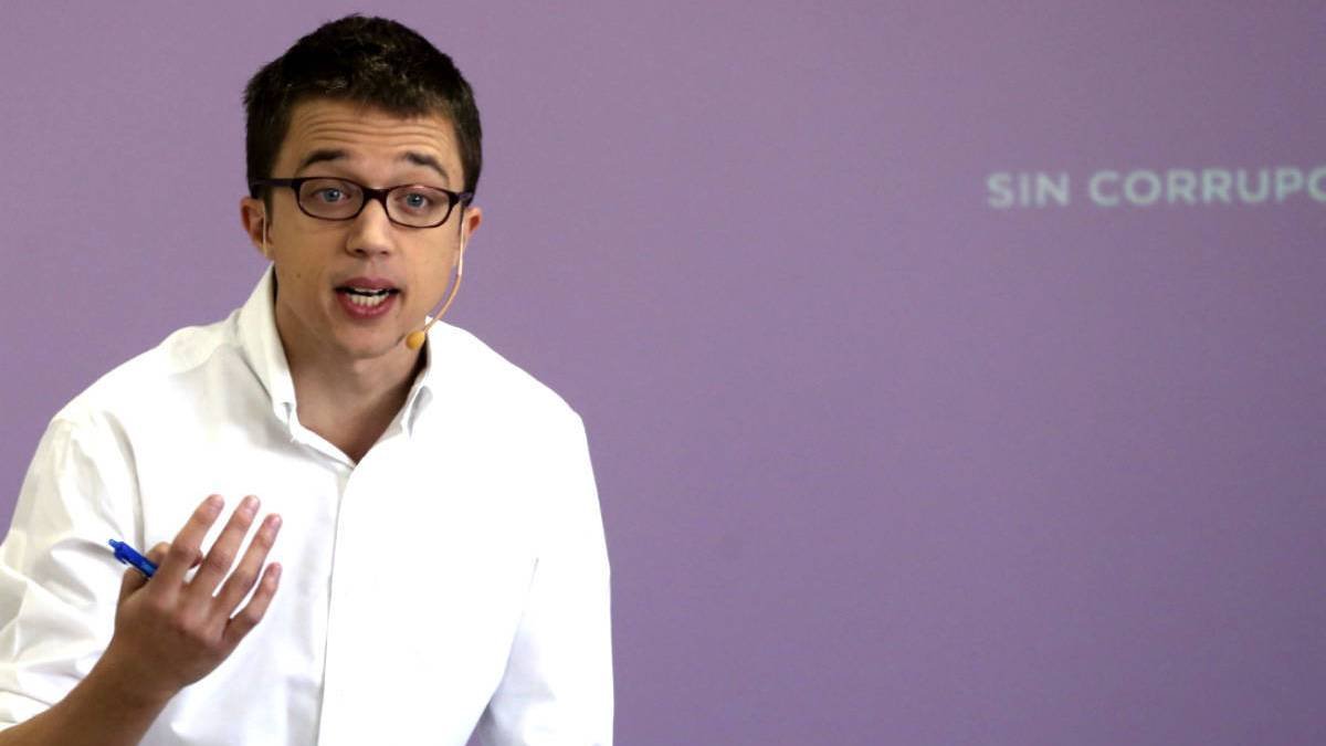 Errejón destaca que los venezolanos hacen tres comidas al día.