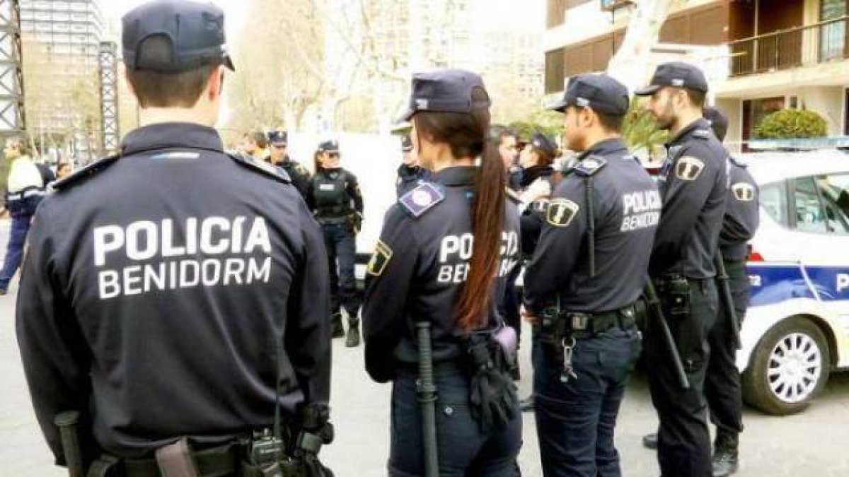Agentes de la Policía de Benidorm