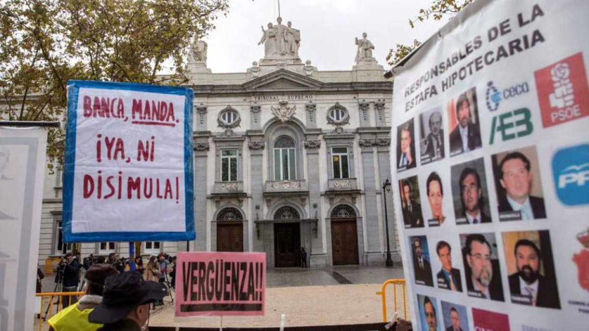 El Supremo recula y decide que el cliente pague el impuesto de las hipotecas
