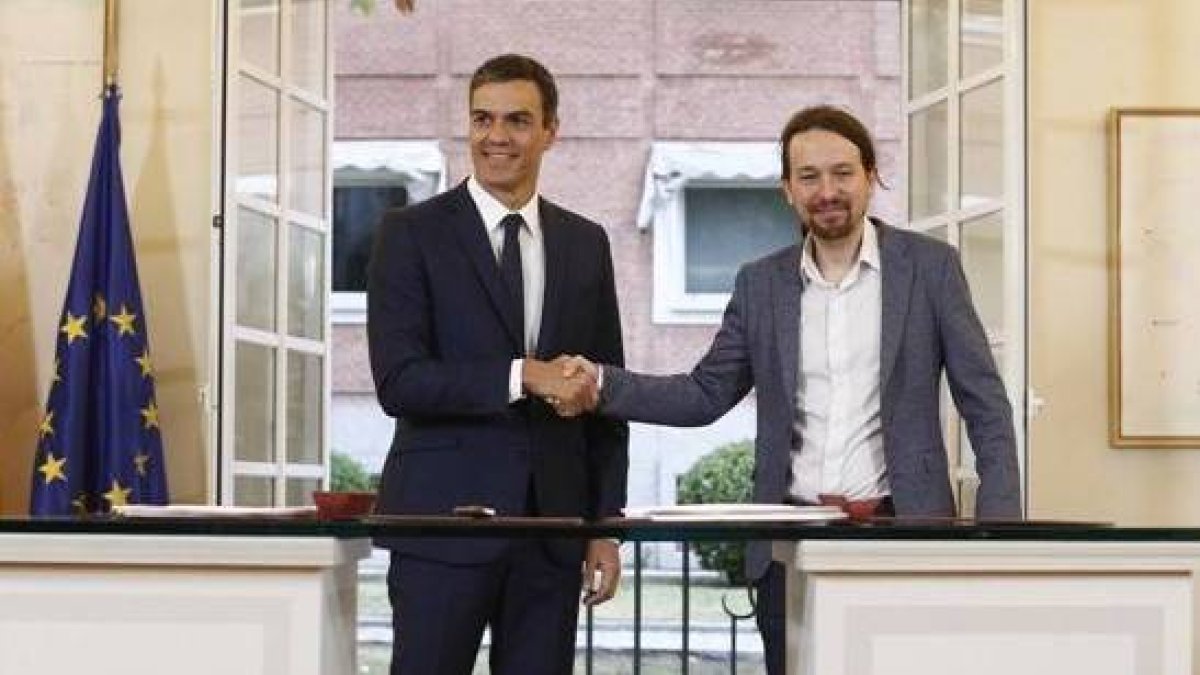 El Gobierno quiere estrujar a los trabajadores con el diesel más que a los ricos