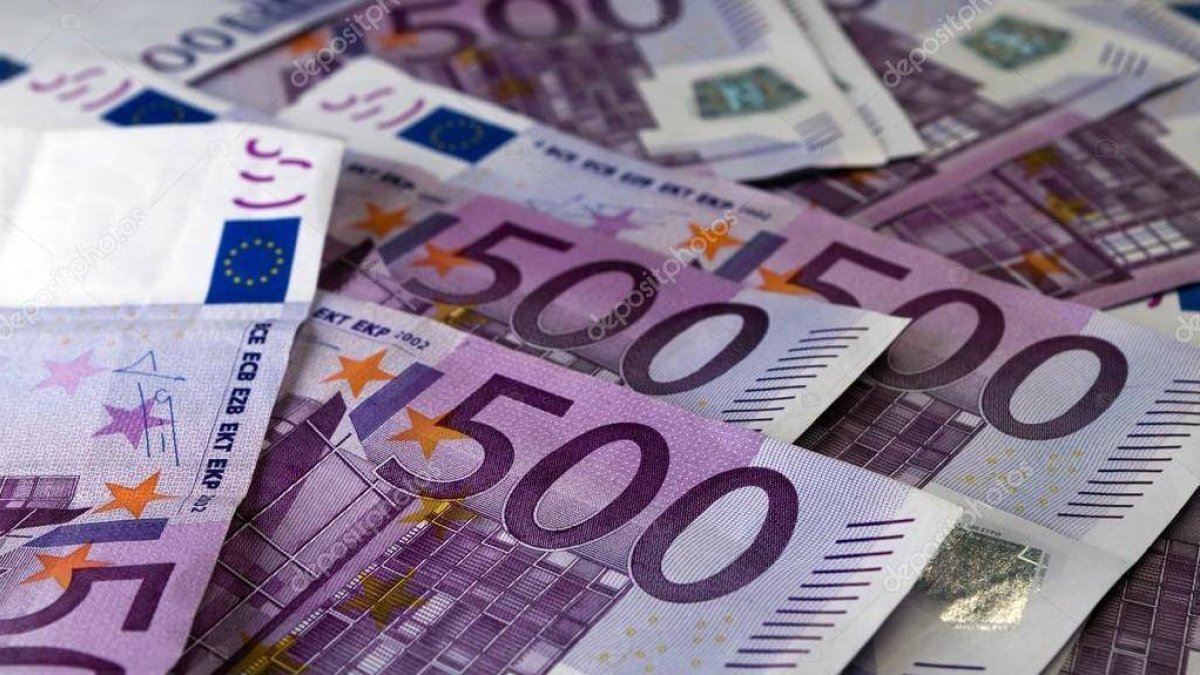 La 'paga extra' por español si se repartiera el dinero de la corrupción