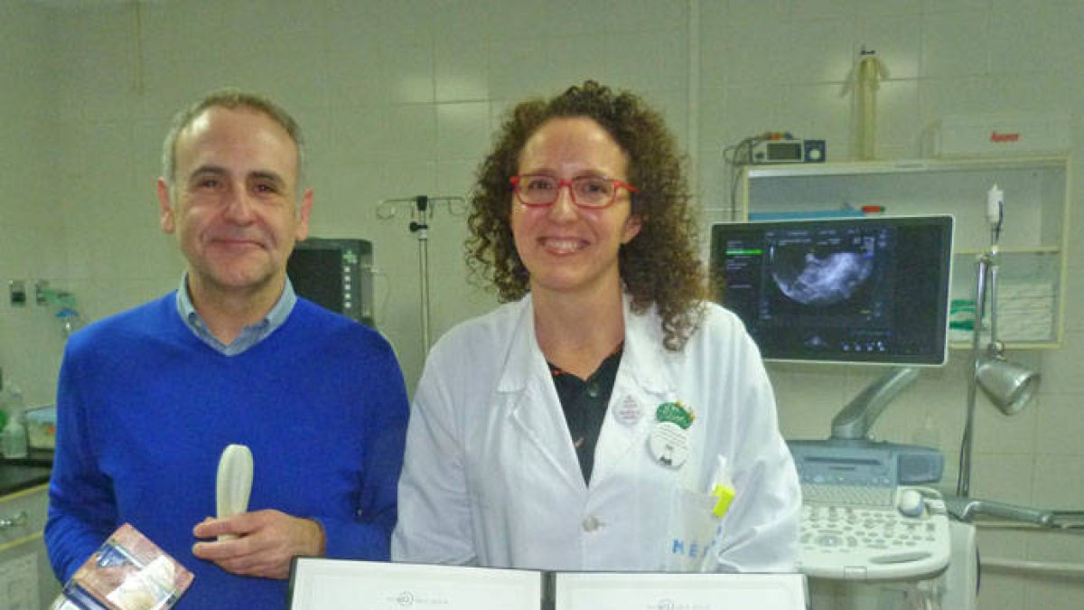 Dos de los investigadores que han participado en este proyecto.