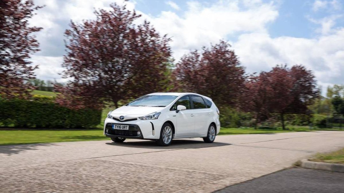 Toyota Prius+ hybrid 2018