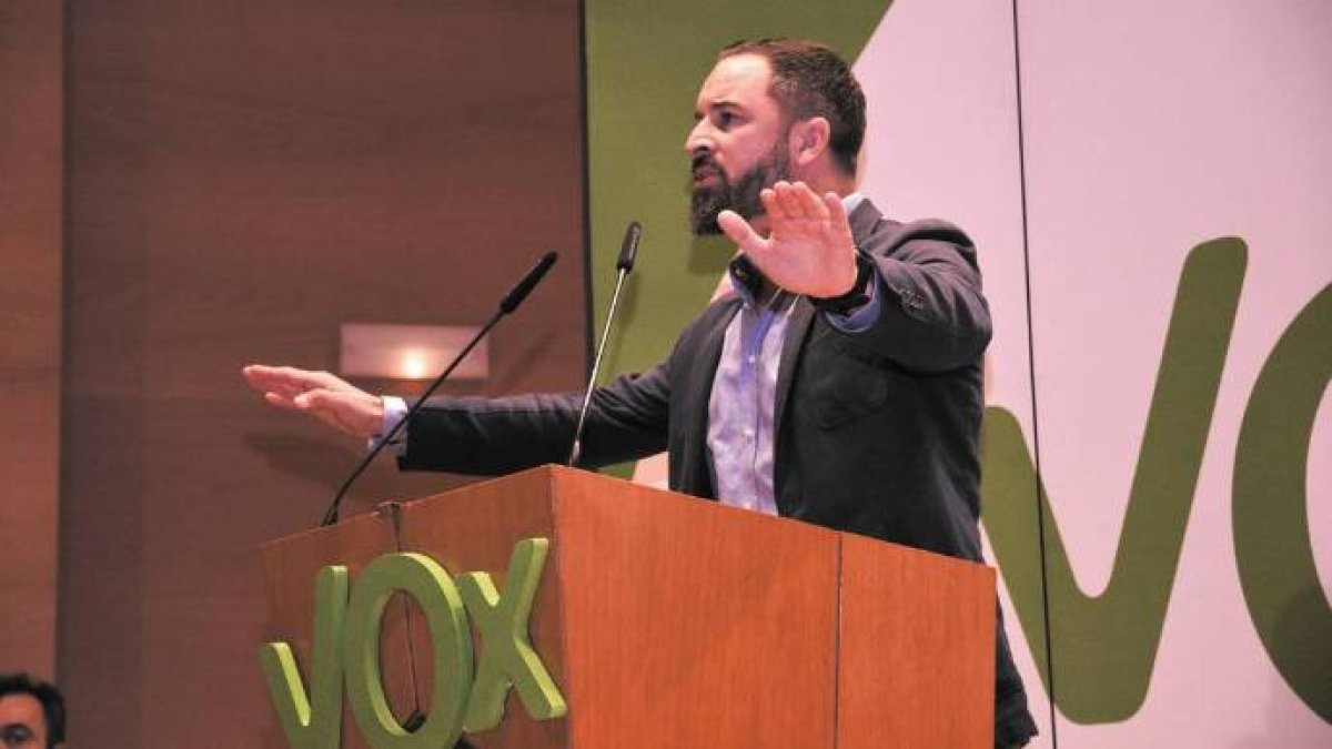 Vox pide cárcel de por vida para Junqueras y se movilizará si hay indultos