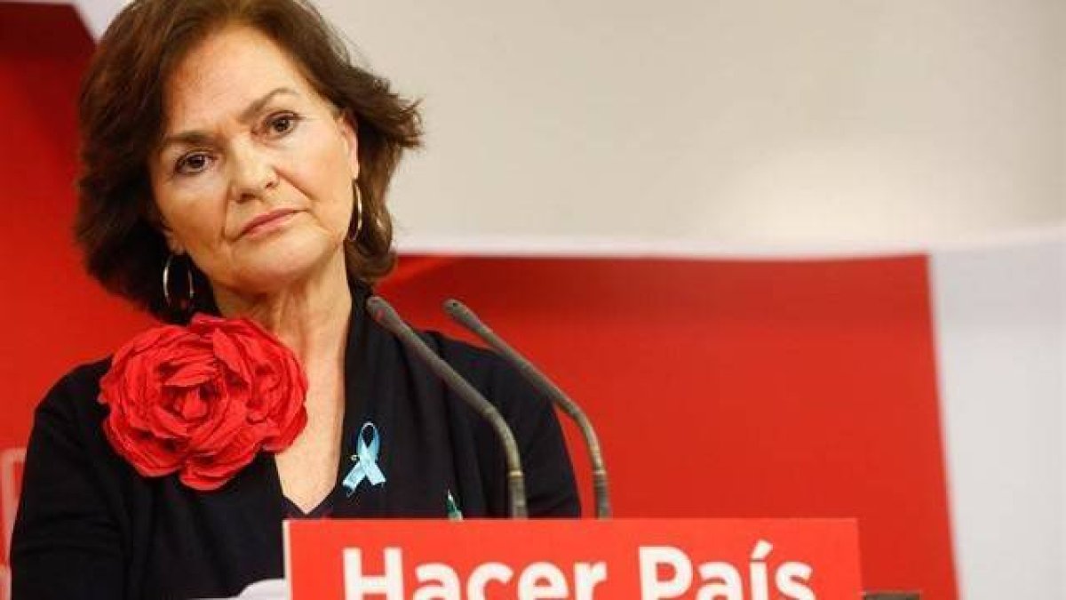 La última de Carmen Calvo: el cambio de hora tiene que ver con el machismo