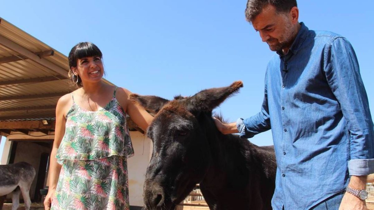 El paripé de Teresa Rodríguez: única candidata y cinco censos para votarle
