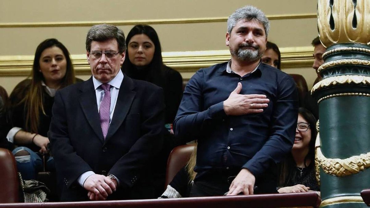Juan Carlos Quer y Juan José Cortés en el Congreso en el debate sobre la derogación de la prisión permanente.