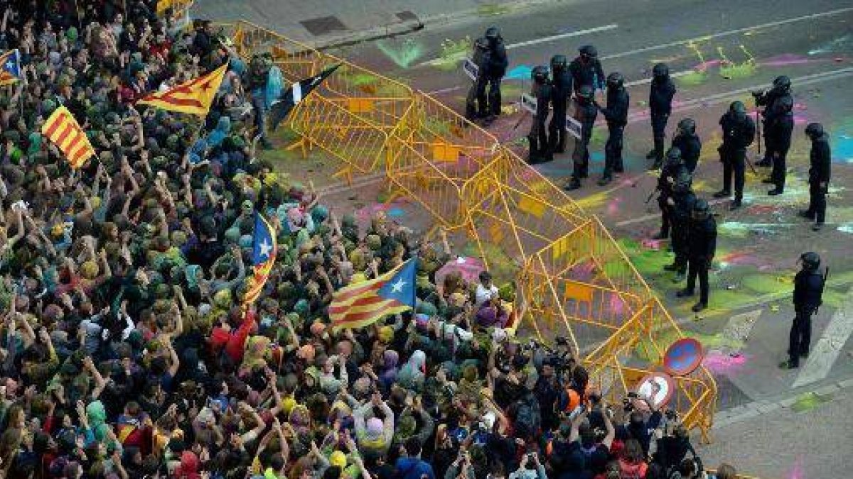 Así quieren que arda Barcelona este viernes los temibles GAAR