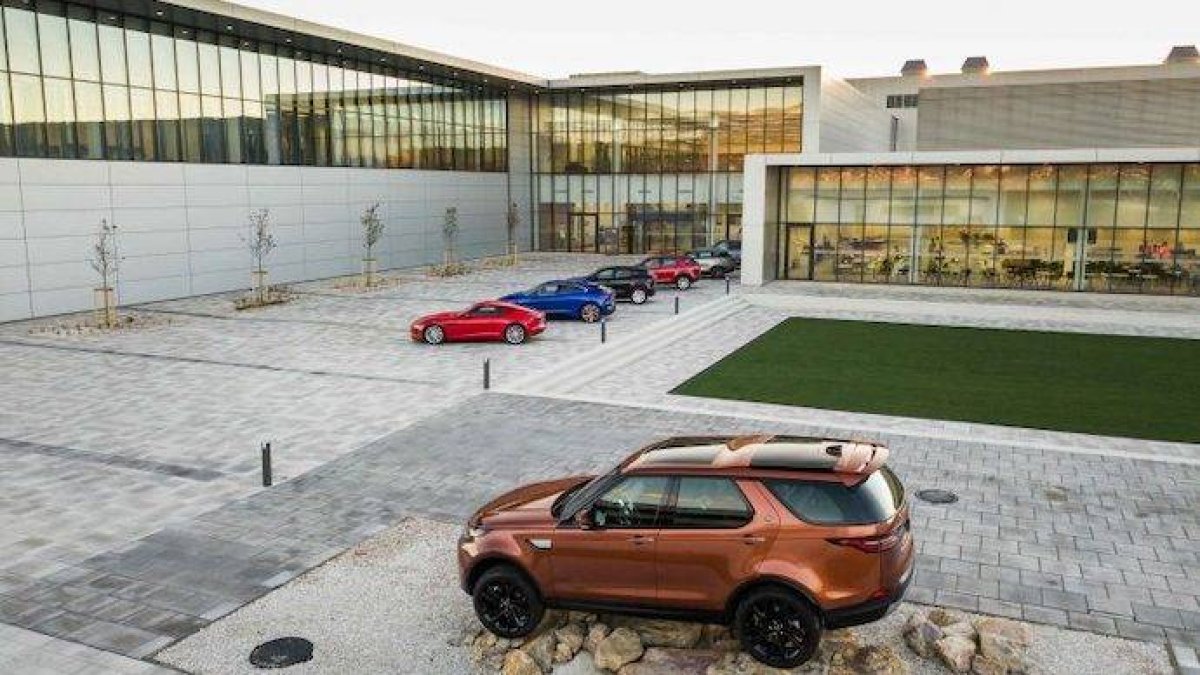 Jaguar Land Rover estrena producción en Eslovaquia