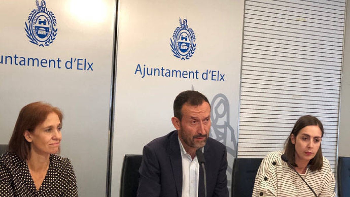 Ana Arabid, Carlos González y Esther Díaz.