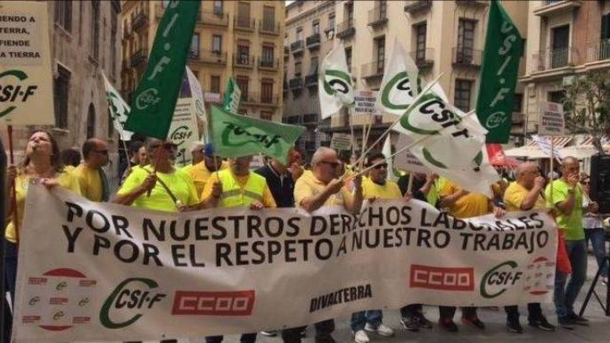 La empresa maldita: La otra cara de Divalterra