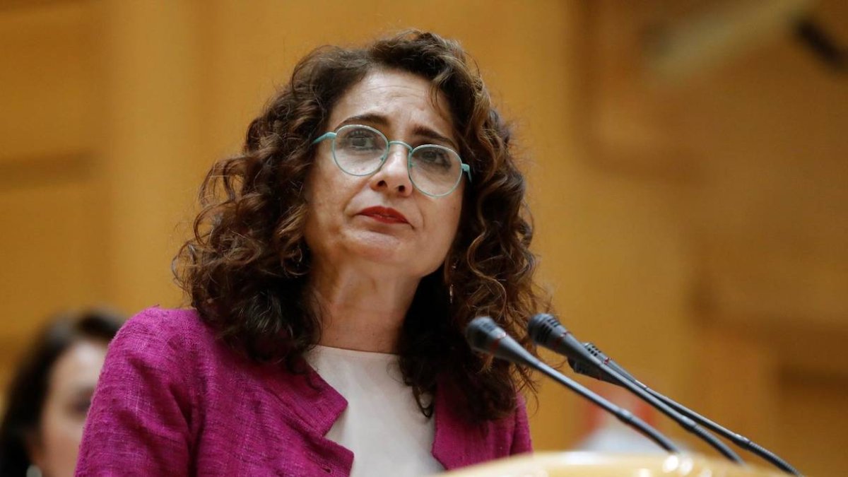 La ministra María Jesús Montero.