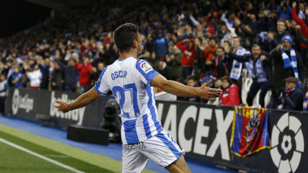 Óscar Rodríguez, feliz después del único tanto del partido