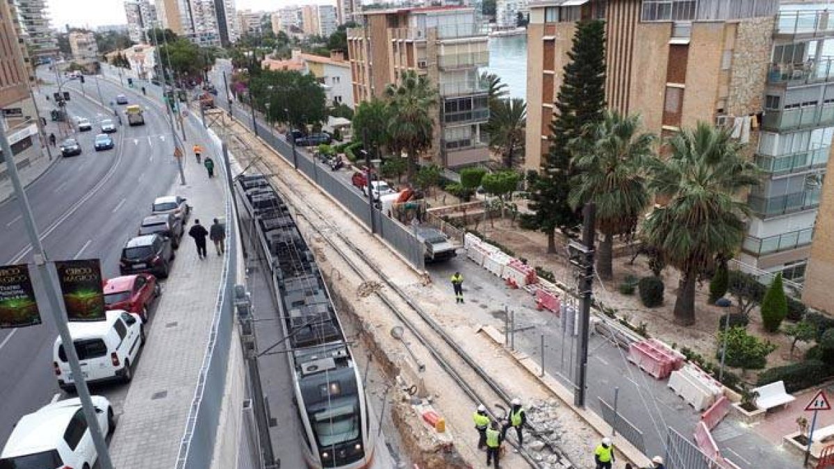 FGV se queda sin personal en las estaciones de la provincia de Alicante