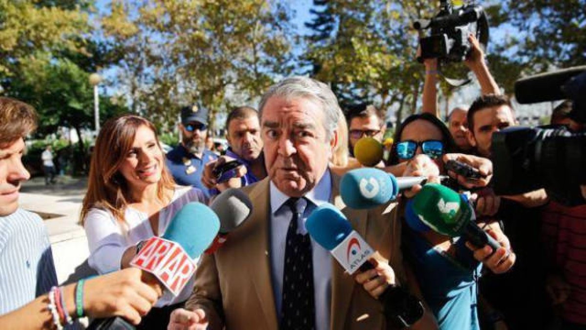 En la imagen, el abogado José María Corbín