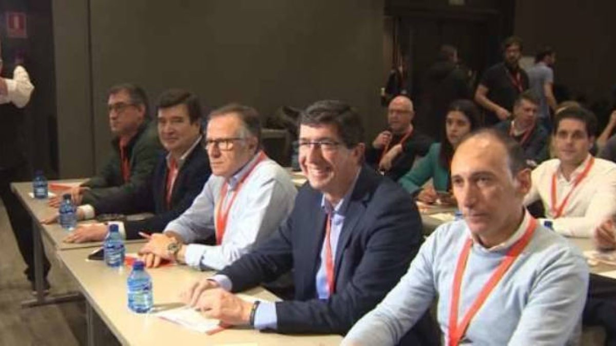 El continuismo que ha representado la gestora deja para el congreso de marzo los cambios en Ciiudadanos