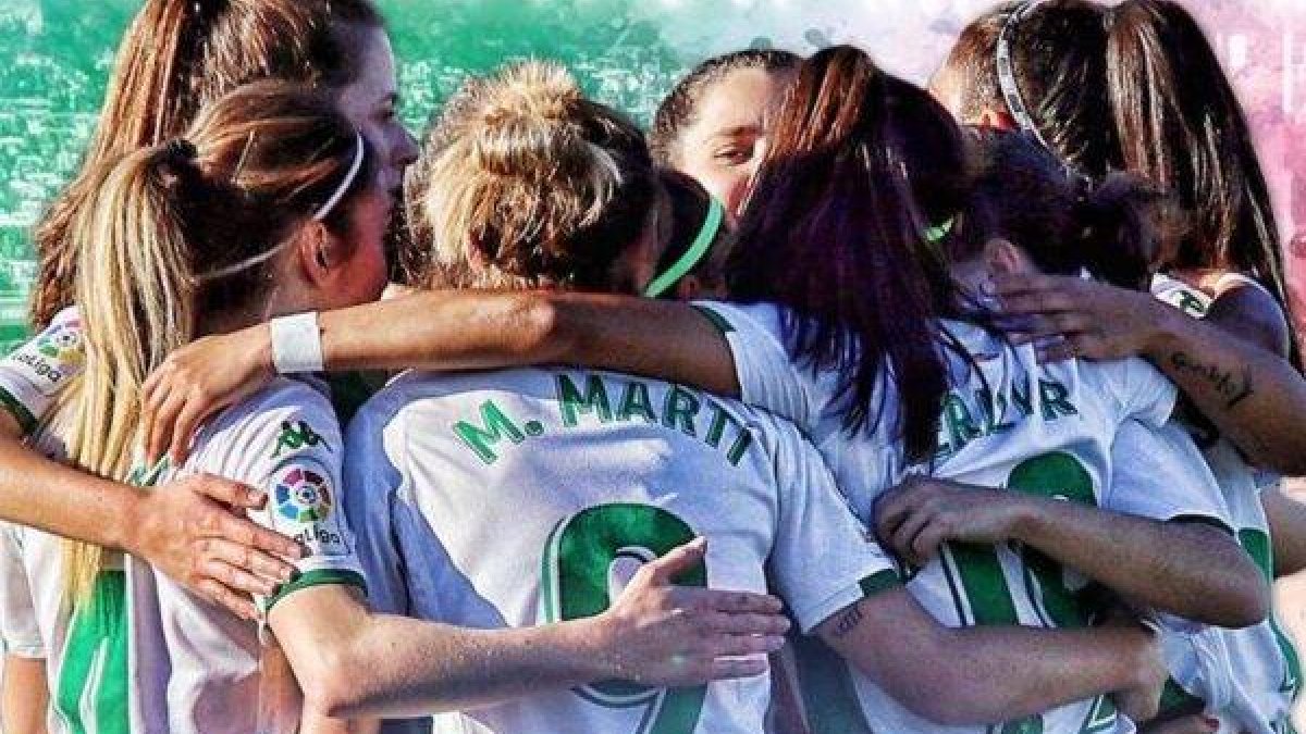 ¡El fútbol femenino ya tiene pasodoble!