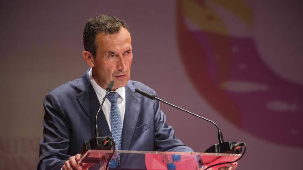 Carlos González, alcalde de Elche.