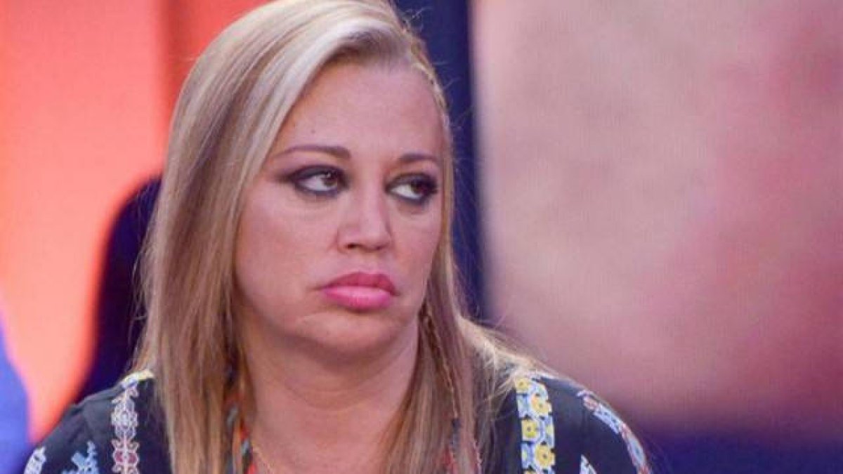 Belén Esteban noquea a su seguidores con una terrible noticia sobre su familia